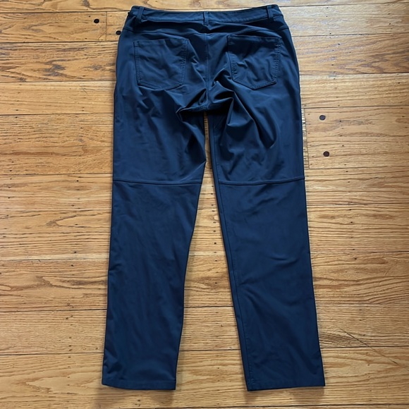 Lululemon ABC Pant Classic *34" - Black - Picture 8 of 12